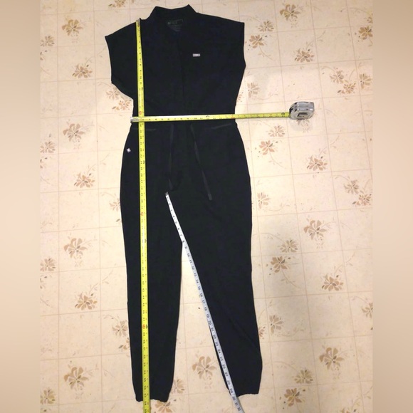 Figs Rafaela Cargo ScrubJumpsuit™ Women's Black Jumpsuit - Picture 15 of 15